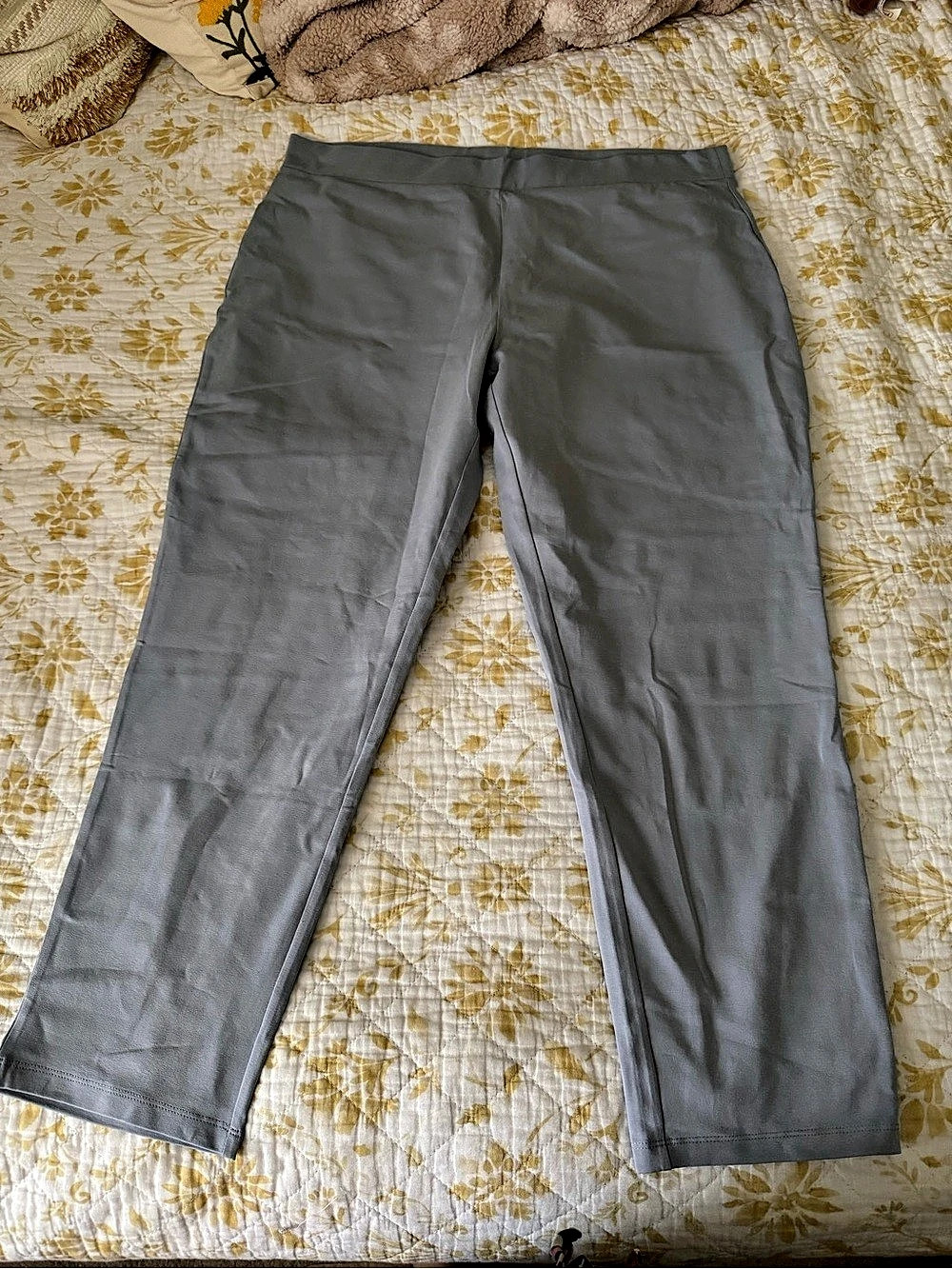 Susan Graver Weekend Straight Leg Pants in Gray XL Like New